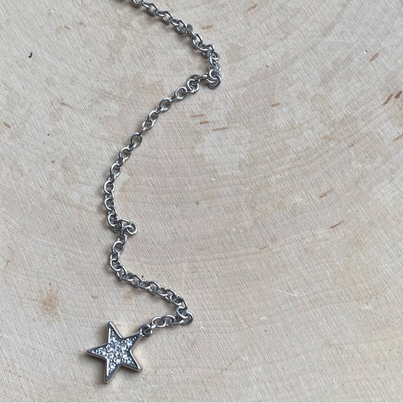 VTG- Roman- Y Lariat with Sparkling Stars on silver colored dainty chain - Picture 3 of 10